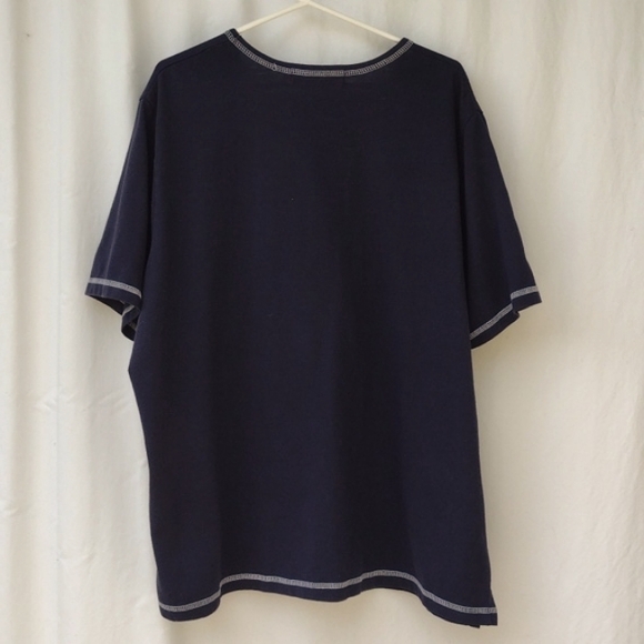 VTG Just Because Clothing Navy Eiffel Tower T-shirt - Picture 2 of 7